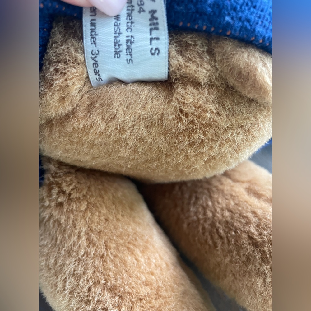 Vintage Roxbury Knicks Plush Bear with Blue Sweater - Picture 4 of 5